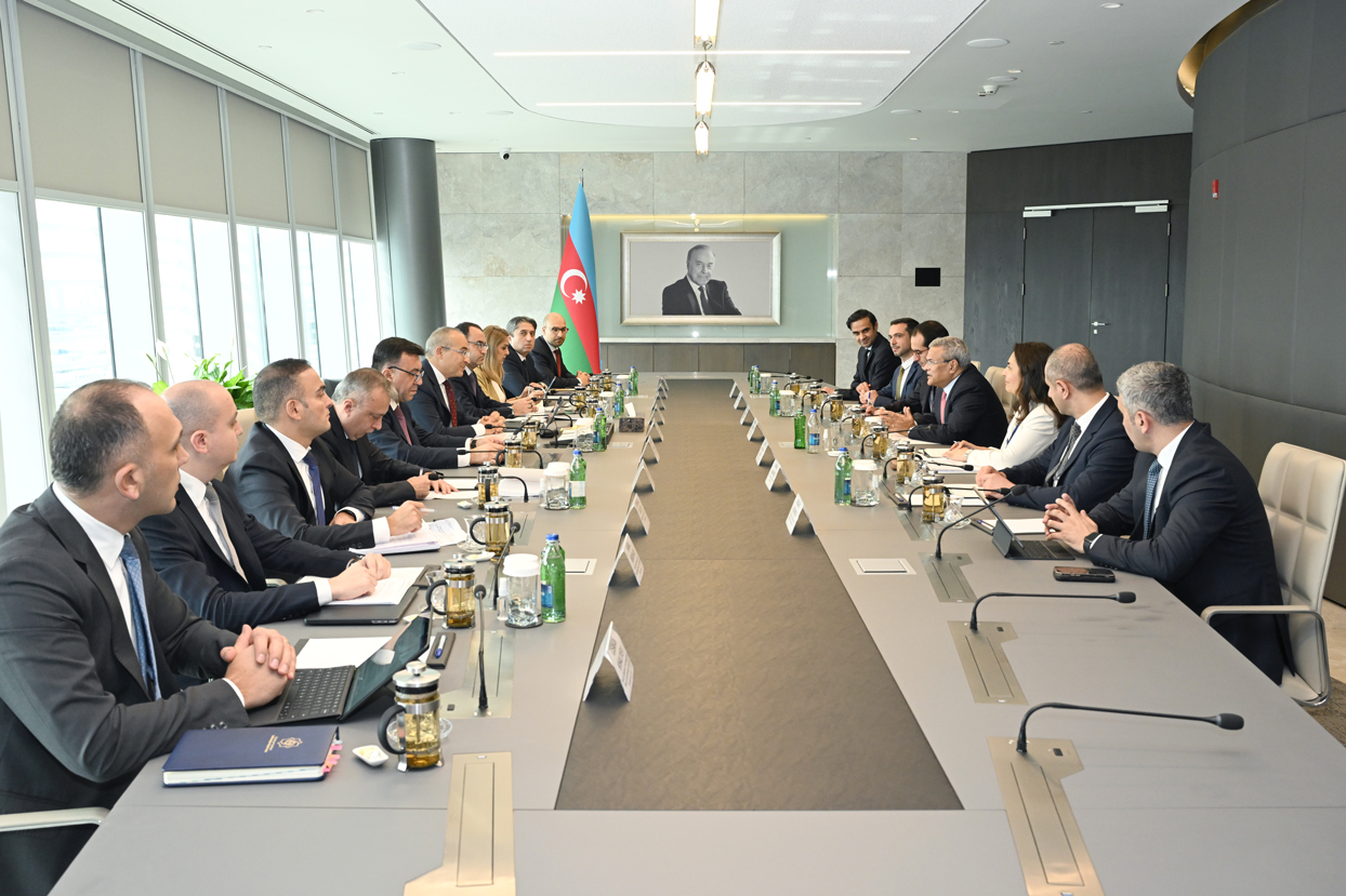 Meeting Held with Vice-President of the Asian Development Bank