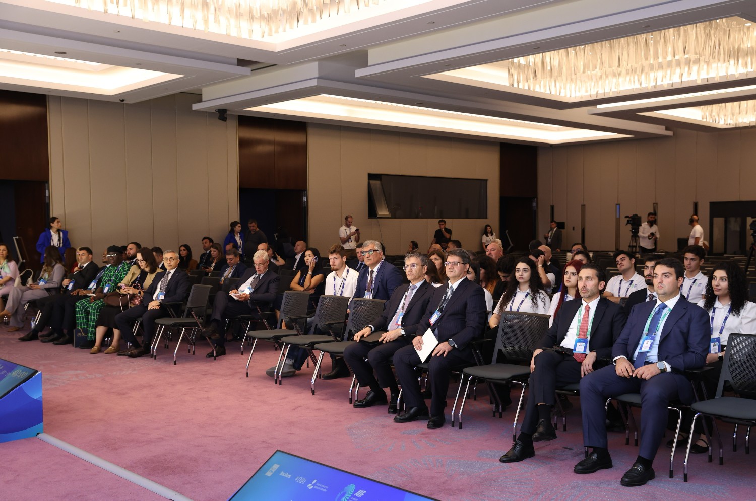 Kritik xammal resurslarının iqtisadi təhlükəsizlikdə rolu müzakirə olunub