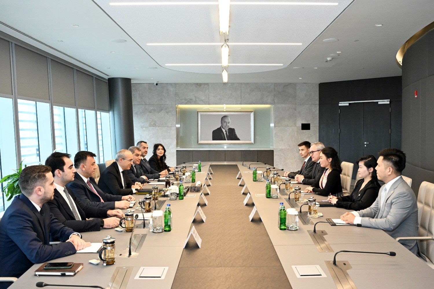 Minister of Economy meets with delegation of Vietnam's VinFast company