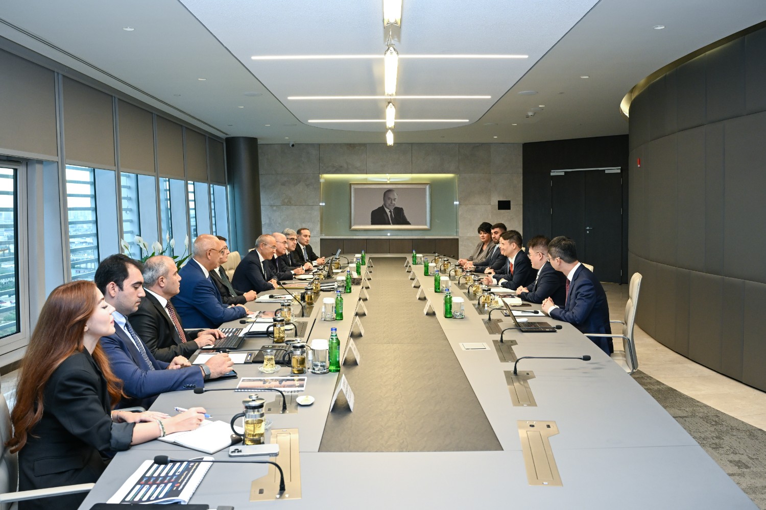 Meeting Held with Senior Vice President of Huawei Technologies